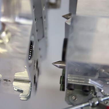 Modular Magnetic EOAT for Batch Production Batch production with modular gripper